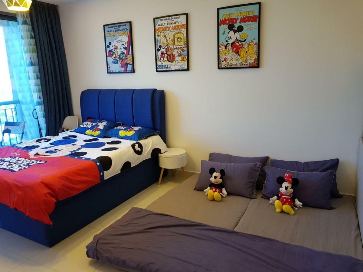 1-4Pax Mickey Mouse 1Bedrm At Puteri Harbour, Teega Suite Nusajaya  Bagian luar foto